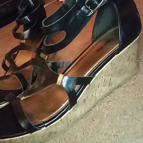 Shoes - Picture 2 of 2